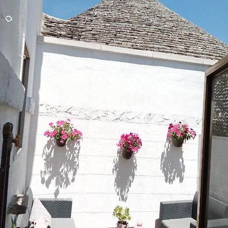 "B&B La Lanterna" Trulli & Dimore Storiche Альберобелло Экстерьер фото
