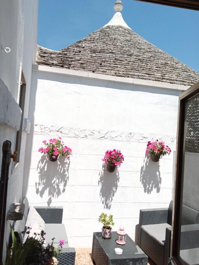 "B&B La Lanterna" Trulli & Dimore Storiche Альберобелло Экстерьер фото