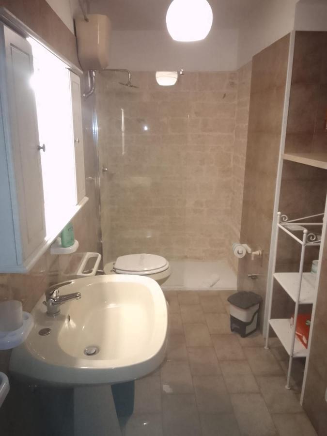 "B&B La Lanterna" Trulli & Dimore Storiche Альберобелло Экстерьер фото